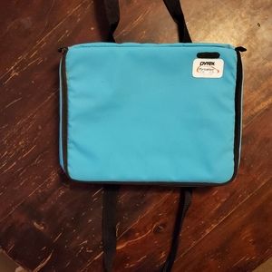 Pyrex Portables 2.2 Qt To Go Carrier